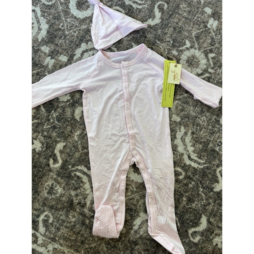 Mambu Baby Bamboo Sleeper And Hat Pink 0-3 Months